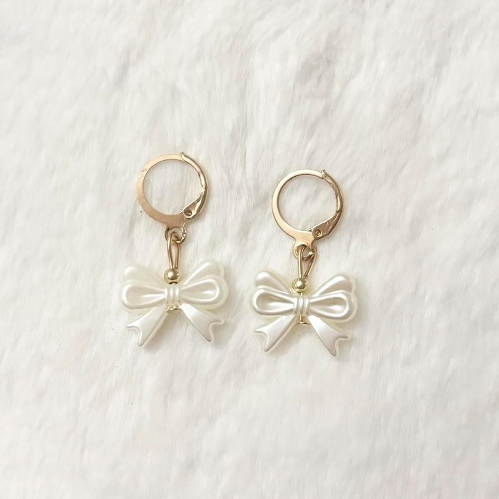 5/$15 🩷 MUST BUNDLE Pearl Bow Drop Hoop Earrings - Gold & Pearl